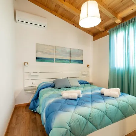 Villa Vacanze La Fenice- Casa Mediterranea *