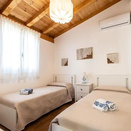 Vacanze La Fenice- Casa Mediterranea * Cava dʼAliga