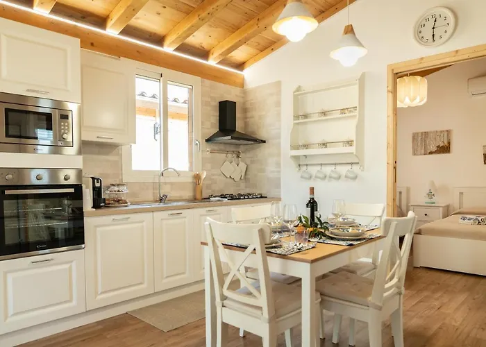 Vacanze La Fenice- Casa Mediterranea Cava dʼAliga