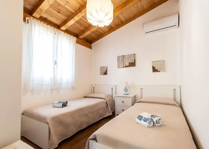 Vacanze La Fenice- Casa Mediterranea * Cava dʼAliga